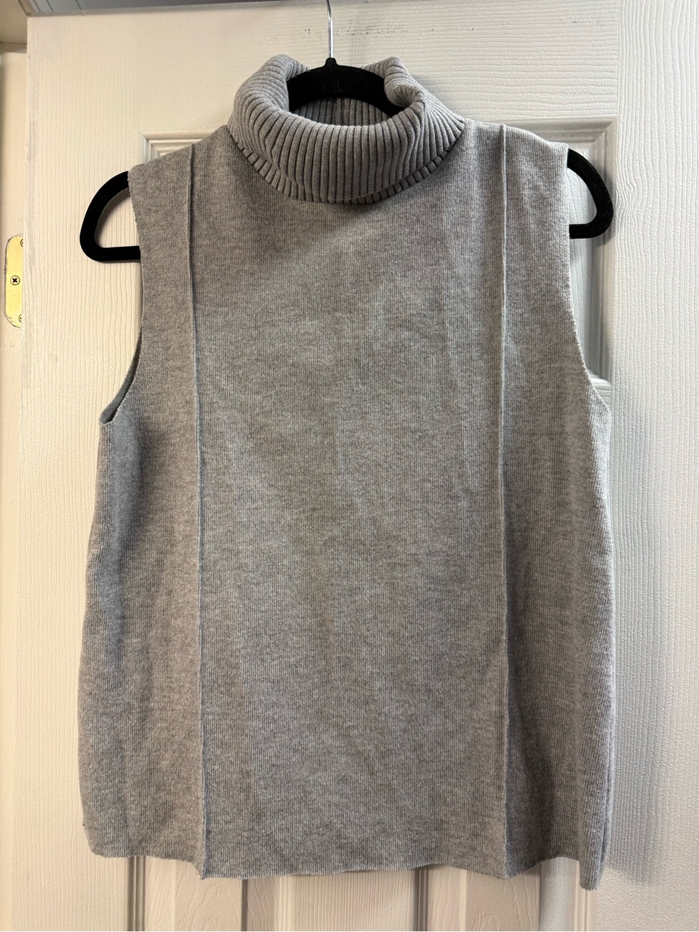 Zara Light Gray Sleeveless Turtleneck Knit Vest